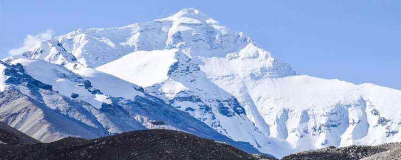 喜马拉雅山和珠穆朗玛峰各在哪个国家